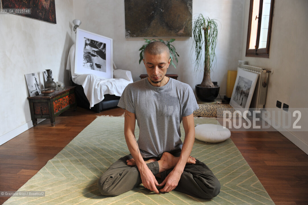 Venezia 5/3/10 - The artist and photographer Andrea Morucchio ©Graziano Arici/Rosebud2