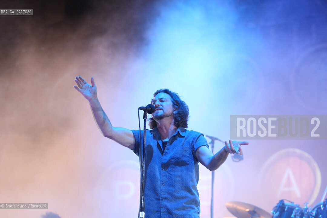 06/07/10 Mestre Parco S.Giuliano (Venice) - Heineken Jammin Festival: the rock band Pearl Jam : Eddie Vedder  musica rock ©Graziano Arici/Rosebud2