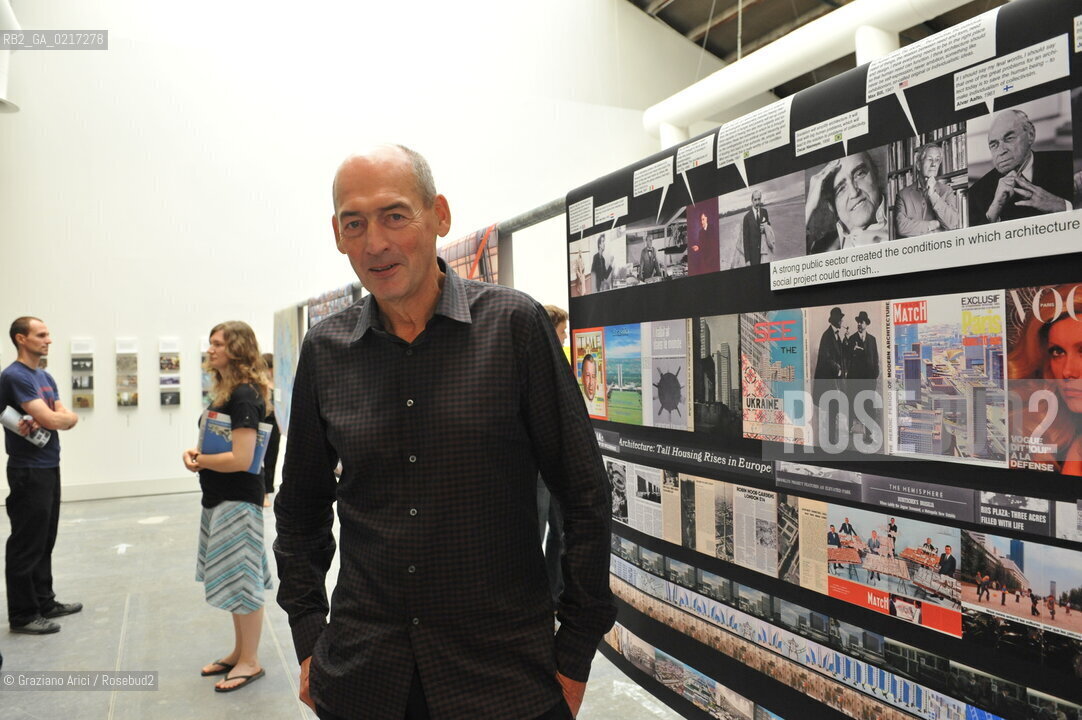 Venice 26/08/2010 -  12 Architecture Biennale: Palazzo delle Esposizioni - The architect Rem Koolhaas, La Biennale Golden Lion for Lifetime Achievement  -  Architettura architetti giardini leone oro carriera ©Graziano Arici/Rosebud2