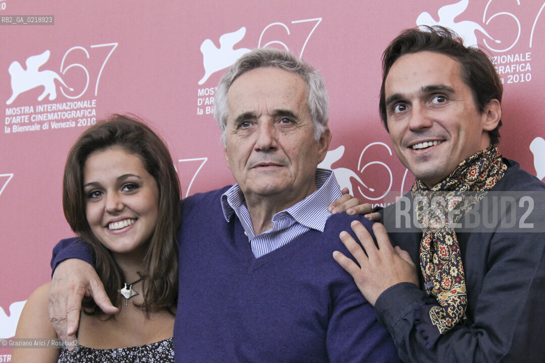 67th Venice International Film Festival - Venice September 8, 2010 - Photocall of the film Sorelle Mai - The director Marco Bellocchio between Pier Giorgio Bellocchio and Elena Bellocchio actors