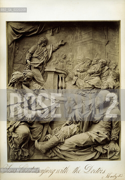 -VENEZIA, SENZA INDICAZIONE DELLAUTORE,DAL LIBRO  BASSIRILIEVI DELLA CHIESA DI SAN GIOVANNI E PAOLO IN VENEZIA :GESU DISCUTE CON I SAGGI.SAGGI STAMPE ALLALBUMINA INCOLLATE SU CARTONE, CM 26X31. SANTI GIOVANNI E PAOLO, ARTE, SCULTURA, FOTOANTICHE .-VENICE, NO AUTHORS INDICATION, FROM THE BOOK BASSORILIEVI DELLA CHIESA DI SANTI GIOVANNI E PAOLO IN VENEZIA: JESUS DISCUSSING WITH THE DOCTORS. ALBUMEN PHOTOGRAPH MOUNTED ON CARDBOARD, CM 26X31 © ARCHIVIO Graziano Arici/Rosebud2 ..