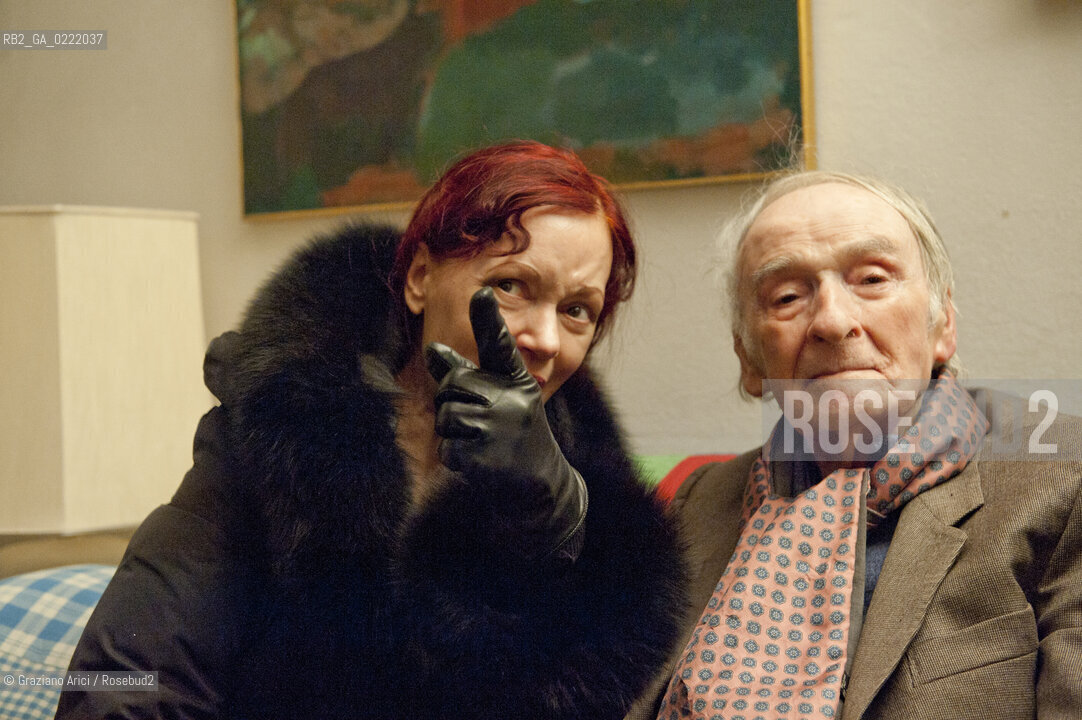 Pieve di Soligo (TV) 14/1/02/11 - In St Valentinès Day, the poet Patrizia Valduga, in Pieve di Soligo to present his book Poeti innamorati about poetry and love, meet the poet Andrea Zanzotto at home letteratura poesia ©Graziano Arici/Rosebud2