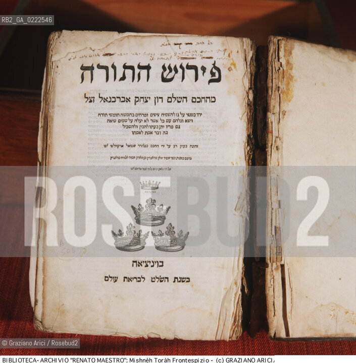 Nome:..MISHNEH TORAH: RACCOLTA DI NORME DALLA TORAH DI MOSHEH BEN MAIMON (MAIMONIDE) / FRONTESPIZIO  ....Localizzazione:..VENEZIA / CANNAREGIO / CAMPO DEL GHETTO NOVO / BIBLIOTECA-ARCHIVIO RENATO MAESTRO..VENICE / CANNAREGIO / CAMPO GHETTO NOVO / THE LIBRARY-ARCHIVES RENATO MAESTRO..Soggetto:..MISHNEH TORAH: RACCOLTA DI NORME DALLA TORAH DI MOSHEH BEN MAIMON (MAIMONIDE) / FRONTESPIZIO  ..COLLECTION OF RULES  FROM THE TORAH BY MOSHEH BEN MAIMON (MAIMONIDE) / TITLE-PAGE   ..Cronologia:..SEC. XVI TERZO QUARTO / 1574  ..XVIth CENTURY / 1574   ..Autore:..MOSHEH BEN MAIMON (MAIMONIDE)   ....Stile:......Editori Stampatori:..FRANZONI E ALVISE BRAGADIN EDITORI, VENEZIA  ..FRANZONI E ALVISE BRAGADIN, PUBLISHERS, VENICE  ..Committenza:......Materia e Tecnica:......Collocazione:......Note:......Riproduzione Fotografica:..Graziano Arici/Rosebud2  ....Copyright:..BIBLIOTECA-ARCHIVIO RENATO MAESTRO/   ....Data:..1994....Costo:..A....Key:  ..LIBRI  ..BOOKS ..