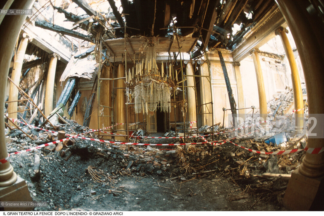 Caption: Nome: ..GRAN TEATRO LA FENICE..Descrizione: ..IL FOYER DOPO LINCENDIO / VENEZIA..Credit: ..Graziano Arici/Rosebud2/..Costo: ..A..Nazione: ..ITALIA..Città: ..VENEZIA..Data: ..FEBBRAIO 1996