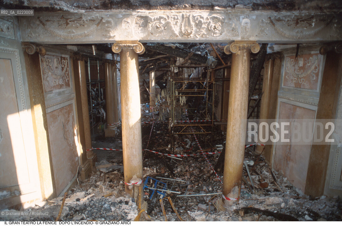 Caption: Nome: ..GRAN TEATRO LA FENICE..Descrizione: ..IL FOYER DOPO LINCENDIO / VENEZIA..Credit: ..Graziano Arici/Rosebud2/..Costo: ..A..Nazione: ..ITALIA..Città: ..VENEZIA..Data: ..FEBBRAIO 1996