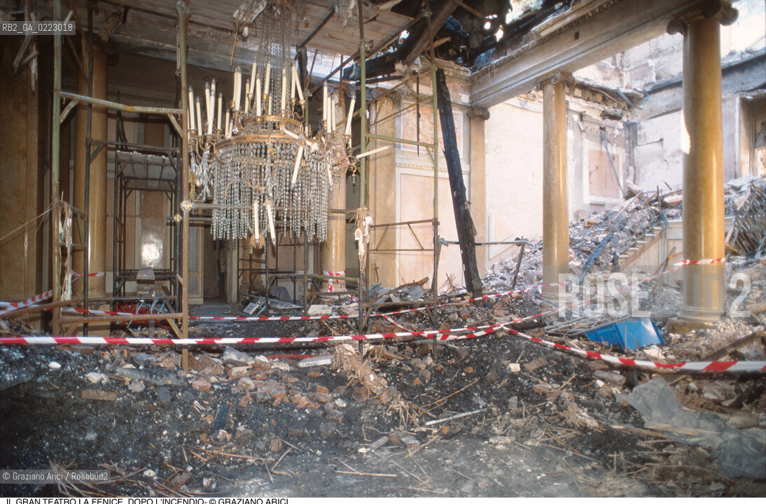 Caption: Nome: ..GRAN TEATRO LA FENICE..Descrizione: ..IL FOYER DOPO LINCENDIO / VENEZIA..Credit: ..Graziano Arici/Rosebud2/..Costo: ..A..Nazione: ..ITALIA..Città: ..VENEZIA..Data: ..FEBBRAIO 1996