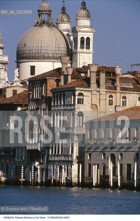 Localizzazione:..VENEZIA / DORSODURO..Oggetto:..Soggetto:..PALAZZO BARBARO E CA DARIO / SALUTE..Cronologia: ..XV SECOLO..Definizione Culturale:..   Autore:..   Stile: RINASCIMENTO..   Editori/Stampatori:..   Committenza:..Materia e Tecnica:..Collocazione:..Note:..PALAZZI..Riproduzione Fotografica:..Graziano Arici/Rosebud2 .Copyright:..Graziano Arici/Rosebud2 .Data:..1997..Costo:..A..