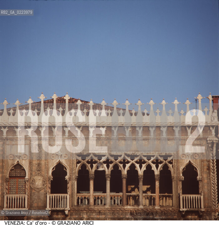 Localizzazione:..VENEZIA / CANNAREGIO..Oggetto:..Soggetto:..CA DORO / GALLERIA FRANCHETTI / POLIFORE..Cronologia: XV SECOLO..Definizione Culturale:..   Autore: MATTEO RAVERTI / GIOVANNI E BARTOLOMEO BON  ..   Stile: GOTICO..   Editori/Stampatori: ..   Committenza: ..Materia e Tecnica:..Collocazione:..Note:..PALAZZI MUSEI RIMANEGGIATO DA G.B. MEDUNA XIX SECOLO..Riproduzione Fotografica:..Copyright:..Graziano Arici/Rosebud2 .Data:..1995..Costo:..A