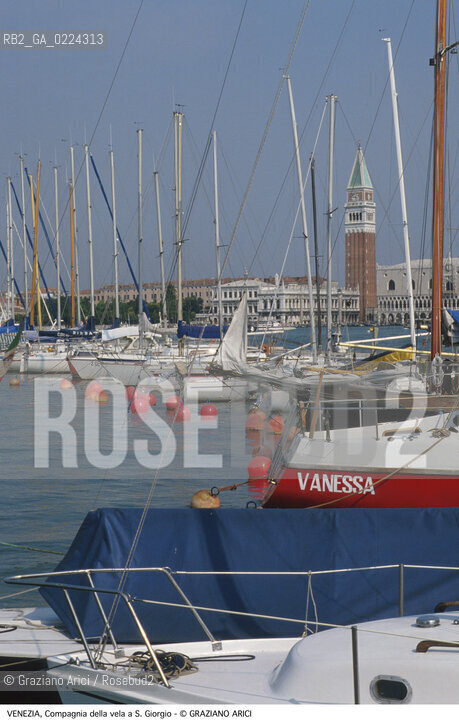 Localizzazione:..VENEZIA / ISOLA DI S. GIORGIO..Oggetto:..Soggetto:..COMPAGNIA DELLA VELA..Cronologia: ....Definizione Culturale:..   Autore: ..   Stile:..   Editori/Stampatori:..   Committenza:..Materia e Tecnica:..Collocazione:..Note:..BARCHE E CANALI..Riproduzione Fotografica:..Graziano Arici/Rosebud2 .Copyright:..Graziano Arici/Rosebud2 .Data:..1995..Costo:..A..