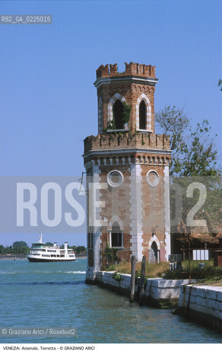 Localizzazione:..VENEZIA / CASTELLO..Oggetto:..Soggetto:..ARSENALE TORRE ..Cronologia: ..XIX SECOLO..Definizione Culturale:..   Autore: ....   Stile: ..   Editori/Stampatori:..   Committenza:..Materia e Tecnica:..Collocazione:..Note:....Riproduzione Fotografica:..Graziano Arici/Rosebud2 .Copyright:..Graziano Arici/Rosebud2 .Data:..1990..Costo:..A..