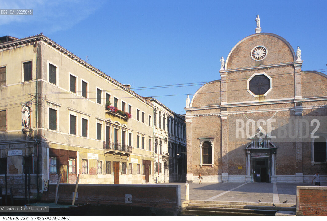 Localizzazione:..VENEZIA / DORSODURO..Oggetto:..Soggetto:..S. MARIA DEL CARMELO / CARMINI..Cronologia: ..XVI SECOLO..Definizione Culturale:..   Autore: ..SEBASTIANO DA LUGANO..   Stile:..RINASCIMENTO..   Editori/Stampatori:..   Committenza:..Materia e Tecnica:..Collocazione:..Note:..MONUMENTALE CHIESA..Riproduzione Fotografica:..Graziano Arici/Rosebud2 .Copyright:..Graziano Arici/Rosebud2 .Data:..1995..Costo:..A..