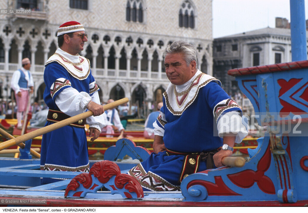 Localizzazione:..VENEZIA..Oggetto:..Soggetto:..FESTA DELLA SENSA ASCENSIONE CORTEO BACINO SAN MARCO BARCHE..Cronologia: ..Definizione Culturale:..   Autore: ..   Stile: ..   Editori/Stampatori:..   Committenza:..Materia e Tecnica:..Collocazione:..Note:..FESTE..Riproduzione Fotografica:..Copyright:..Graziano Arici/Rosebud2 .Data:..1996..Costo:..A
