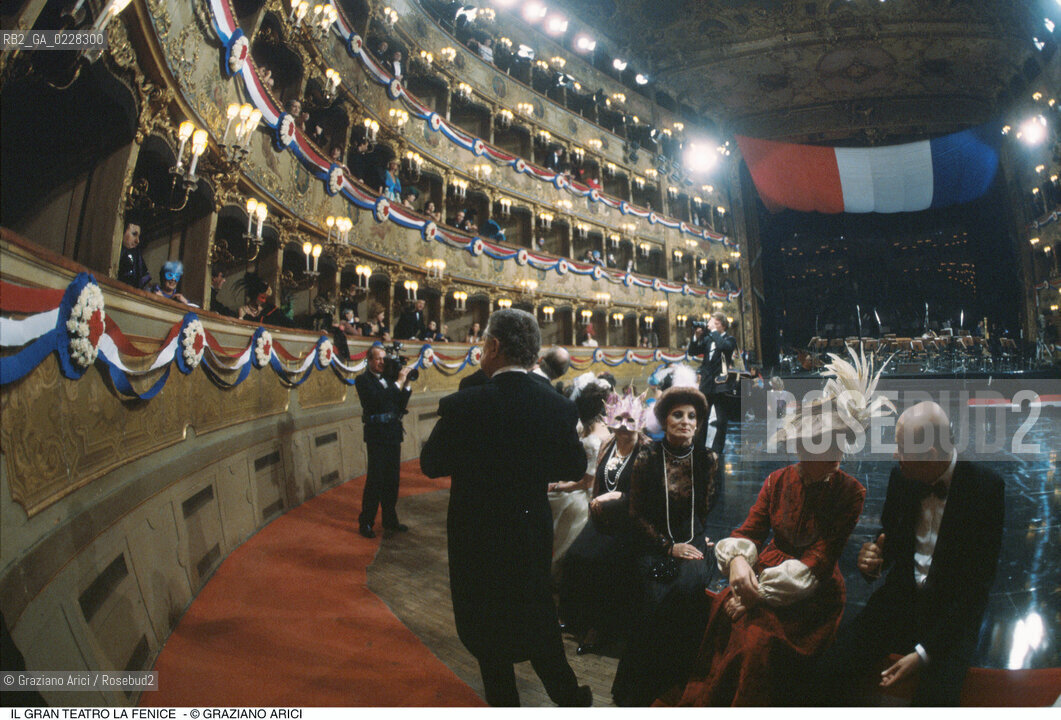Caption: Nome: ..GRAN TEATRO LA FENICE..Descrizione: ..SALA FESTA DI CARNEVALE / VENEZIA..Credit: ..Graziano Arici/Rosebud2/..Costo: ..A..Nazione: ..ITALIA..Città: ..VENEZIA..Data: ..1985 ca.