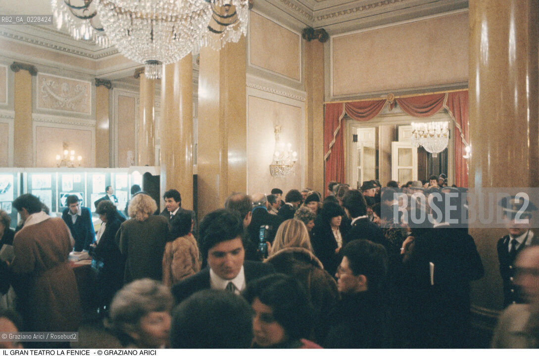 Caption: Nome: ..GRAN TEATRO LA FENICE..Descrizione: ..FOYER FESTA DI CARNEVALE / VENEZIA..Credit: ..Graziano Arici/Rosebud2/..Costo: ..A..Nazione: ..ITALIA..Città: ..VENEZIA..Data: ..1985 ca.