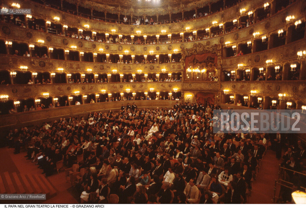 Caption: Nome: ..GRAN TEATRO LA FENICE..Descrizione: ..IL PAPA GIOVANNI PAOLO II - KAROL WOJTYLA  / VENEZIA..Credit: ..Graziano Arici/Rosebud2/..Costo: ..A..Nazione: ..ITALIA..Città: ..VENEZIA..Data: ..16/06/1985