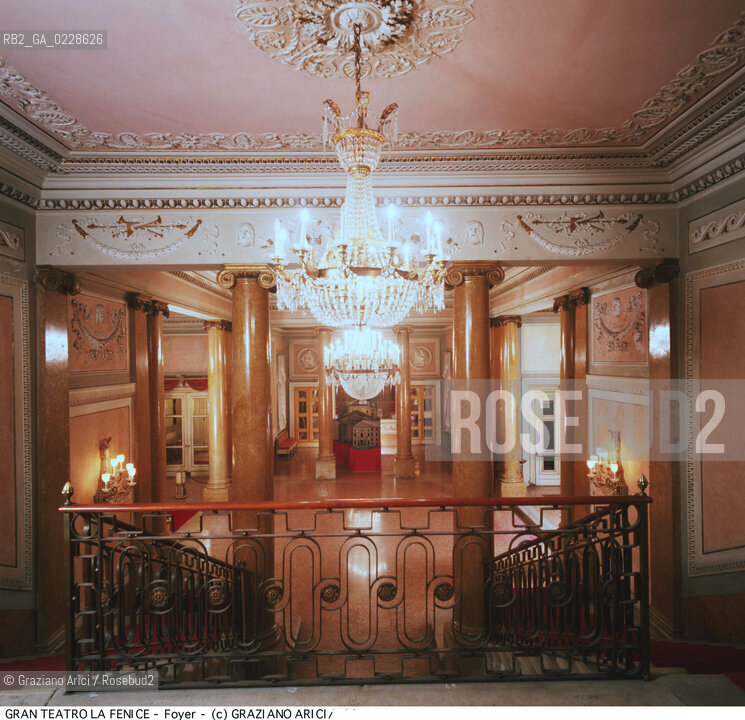 Nome: ..GRAN TEATRO LA FENICE..Descrizione: ..FOYER / VENEZIA..Credit: ..Graziano Arici/Rosebud2/..Costo: ..A..Nazione: ..ITALIA..Città: ..VENEZIA..Data: ..1985 ca...