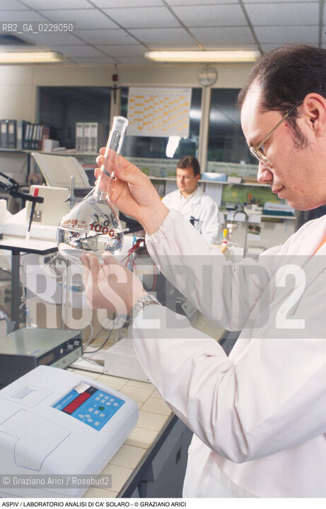 Nome: ..ASPIV..Descrizione: ..LABORATORIO ANALISI DI CA SOLARO..Credit: ..Graziano Arici/Rosebud2 ...Nazione: ..ITALIA..Città: ....Data: ..1998