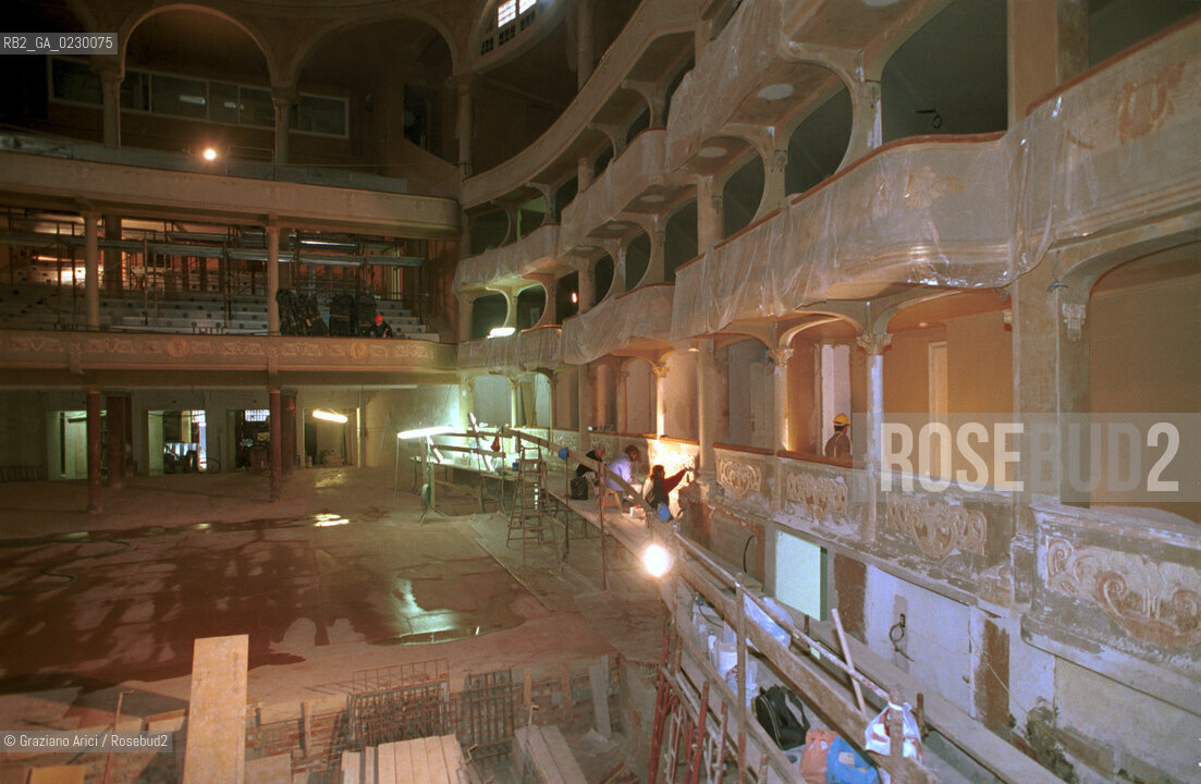 Nome: ..RESTAURO DEL TEATRO MALIBRAN..Descrizione: ..SALA..Credit: ..Graziano Arici/Rosebud2 .Costo: ..A..Nazione: ....Città: ..VENEZIA..VENICE..Data: ..29/01/01