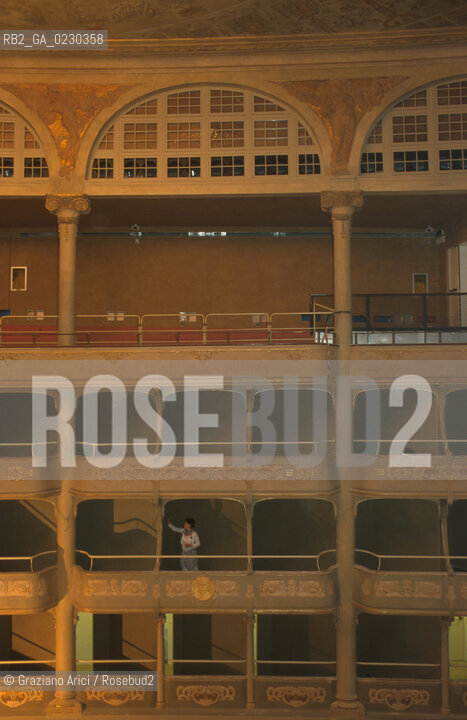 Nome: ..RESTAURO DEL TEATRO MALIBRAN..Descrizione: ..SALA AFFRESCHI E DECORAZIONI A STUCCO..Credit: ..Graziano Arici/Rosebud2 .Costo: ..A..Nazione: ....Città: ..VENEZIA..VENICE..Data: ..24/04/01