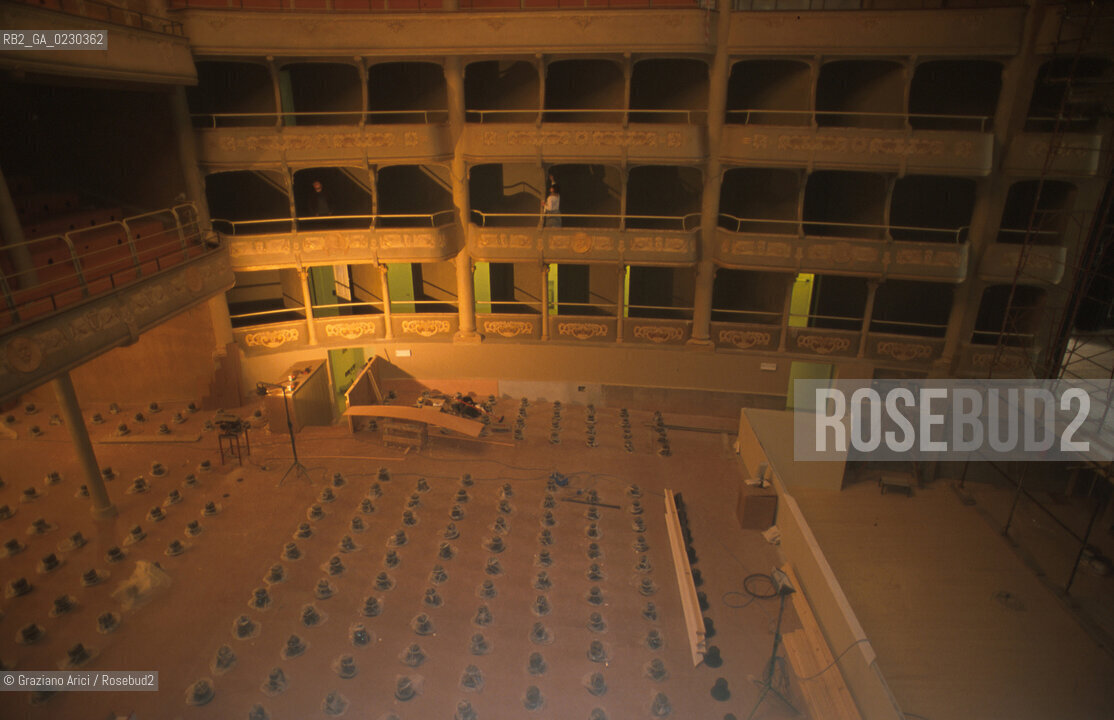 Nome: ..RESTAURO DEL TEATRO MALIBRAN..Descrizione: ..SALA AFFRESCHI E DECORAZIONI A STUCCO..Credit: ..Graziano Arici/Rosebud2 .Costo: ..A..Nazione: ....Città: ..VENEZIA..VENICE..Data: ..24/04/01