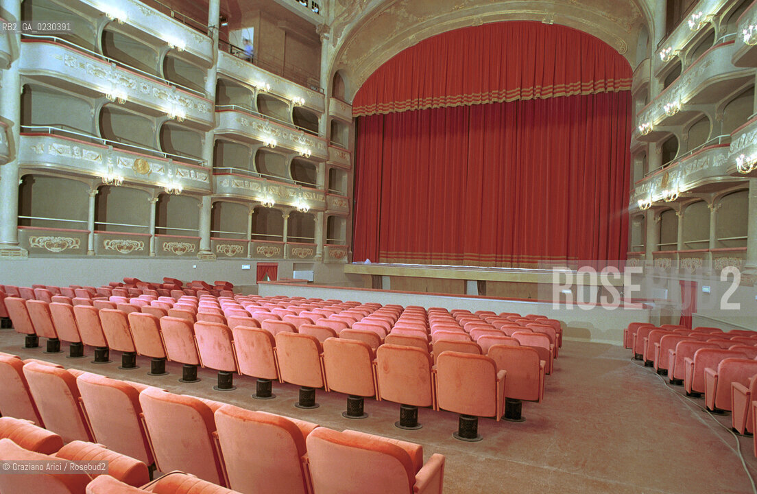 Nome: ..RESTAURO DEL TEATRO MALIBRAN..Descrizione: ..SALA SOFFITTO AFFRESCHI STUCCHI ..Credit: ..Graziano Arici/Rosebud2 .Costo: ..A..Nazione: ....Città: ..VENEZIA..VENICE..Data: ..12/05/01