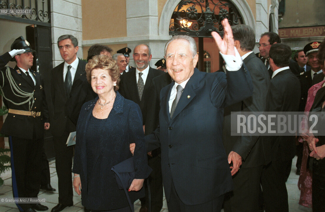 VENEZIA - 23/05/01 - INAUGURAZIONE DEL TEATRO MALIBRAN:  FRANCA CIAMPI E IL PRESIDENTE CIAMPI - ©Graziano Arici/Rosebud2