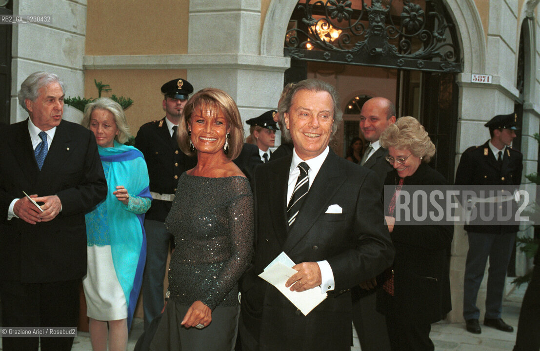 VENEZIA - 23/05/01 - INAUGURAZIONE DEL TEATRO MALIBRAN: VITTORIO TABACCHI CON LA MOGLIE  - ©Graziano Arici/Rosebud2