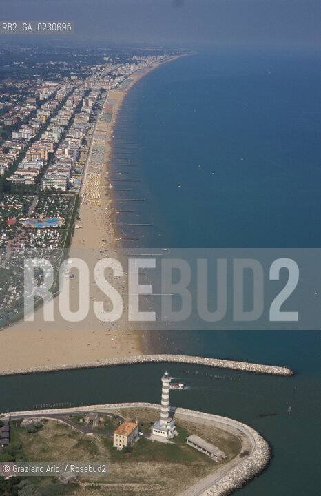 JESOLO : FOCE DEL SILE E SPIAGGIA-  © 2002 Graziano Arici/Rosebud2 / FOTO AEREA   / FARO