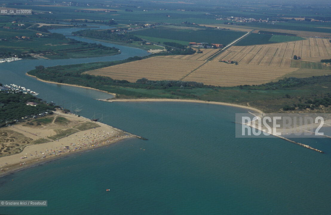 JESOLO : SPIAGGIA E FOCE DEL PIAVE -  © 2002 Graziano Arici/Rosebud2 / FOTO AEREA /