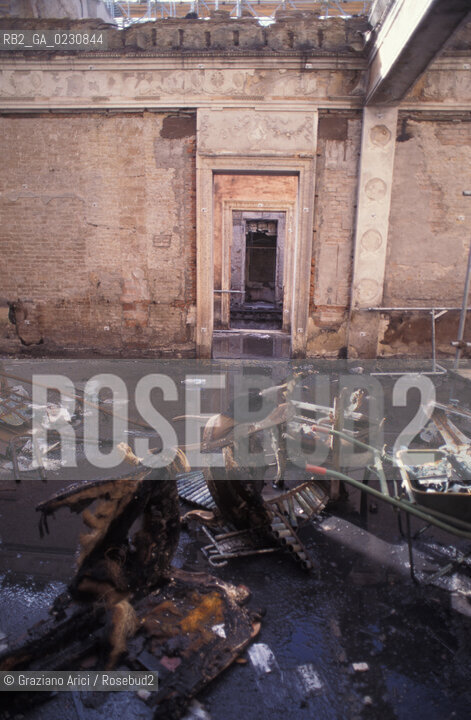 Nome: ..GRAN TEATRO LA FENICE..Descrizione: ..LE SALE APOLLINEE DOPO LINCENDIO / VENEZIA..Credit: ..Graziano Arici/Rosebud2/..Costo: ..A..Nazione: ..ITALIA..Città: ..VENEZIA..Data: ..FEBBRAIO 1996