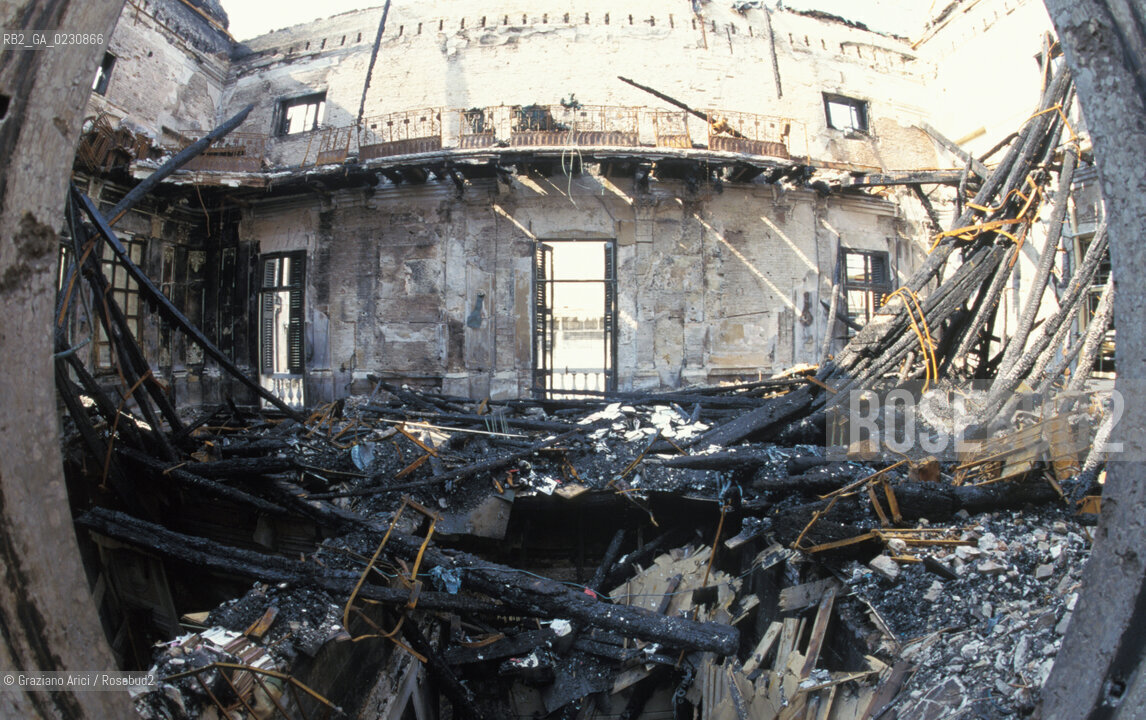 Nome: .GRAN TEATRO LA FENICE.Descrizione: .LE SALE APOLLINEE DOPO LINCENDIO / VENEZIA.Credit: .Graziano Arici/Rosebud2/.Costo: .A.Nazione: .ITALIA.Città: .VENEZIA.Data: .FEBBRAIO 1996