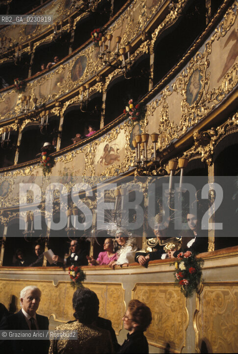 Nome: ..GRAN TEATRO LA FENICE..Descrizione: ..PALCHI FESTA DI CARNEVALE / VENEZIA..Credit: ..Graziano Arici/Rosebud2/..Costo: ..A..Nazione: ..ITALIA..Città: ..VENEZIA..Data: ..1985 ca.