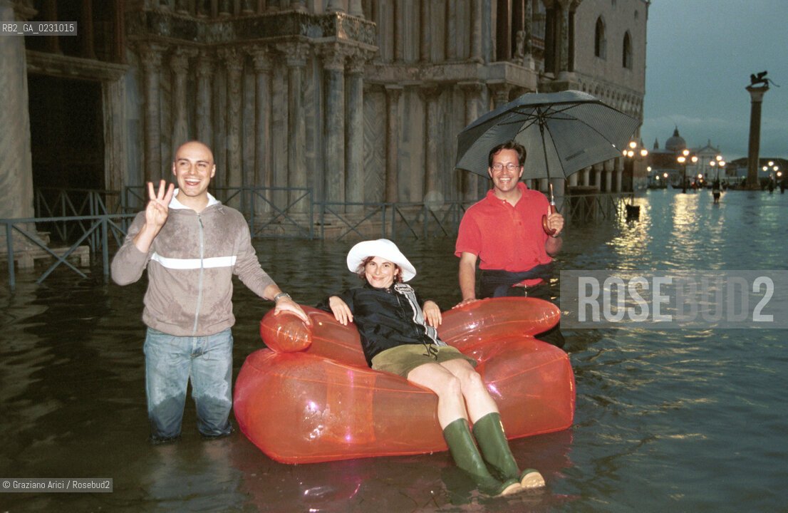 HIGH TIDE IN VENICE - 6 /06/2002  ©Graziano Arici/Rosebud2  ALTA MAREA / ACQUA ALTA