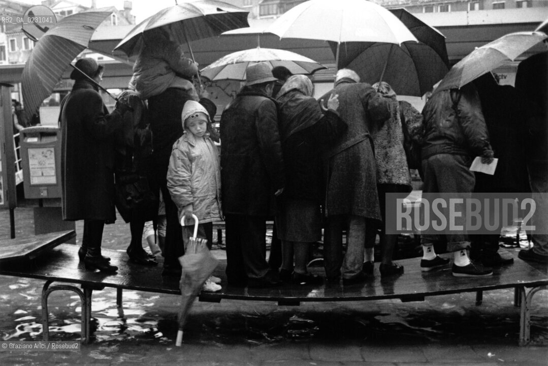  GENTE DI VENEZIA  MOSTRA DI Graziano Arici/Rosebud2 @ 2002 Graziano Arici/Rosebud2 - 3A 4/7