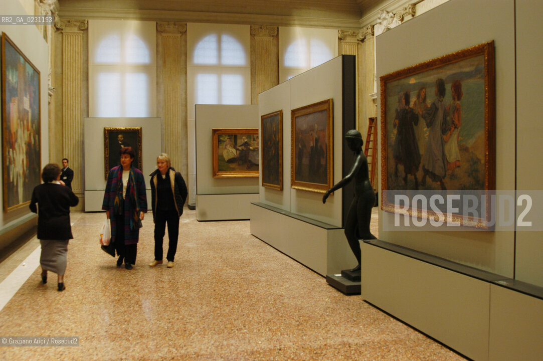 VENEZIA - MUSEO DARTE MODERNA DI CA PESARO ARCHIVIO Graziano Arici/Rosebud2  La cessione dei diritti si intende per quanto di nostra competenza; non comprende invece le eventuali spese relative a diritti che potranno essere richiesti dagli Enti cui appartengono le opere riprese. Tali costi, ove neccessari, e l’espletamento di qualsivoglia pratica di richiesta permessi sono esclusivamente  a  carico del committente e a sua cura.