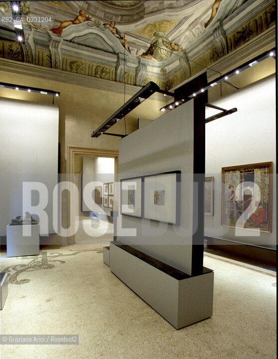 VENEZIA - MUSEO DARTE MODERNA DI CA PESARO ARCHIVIO Graziano Arici/Rosebud2  La cessione dei diritti si intende per quanto di nostra competenza; non comprende invece le eventuali spese relative a diritti che potranno essere richiesti dagli Enti cui appartengono le opere riprese. Tali costi, ove neccessari, e l’espletamento di qualsivoglia pratica di richiesta permessi sono esclusivamente  a  carico del committente e a sua cura.