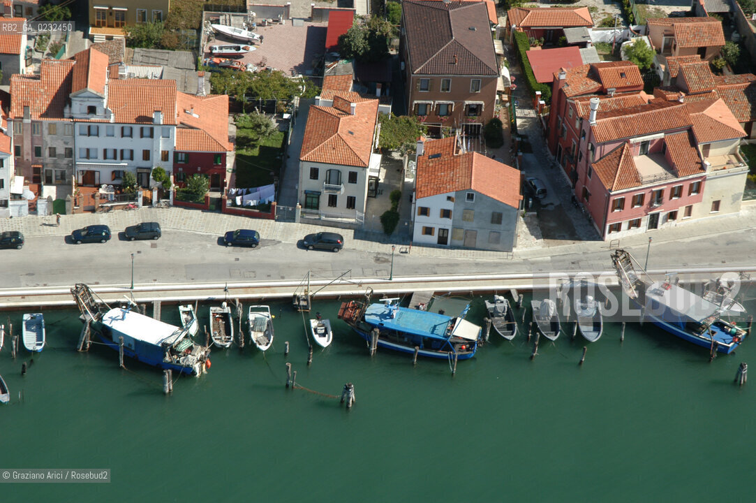 VENEZIA 30/09/2003 -  LIDO S.PIETRO IN VOLTA © 2003 Graziano Arici/Rosebud2 CONSORZIO VENEZIA NUOVA