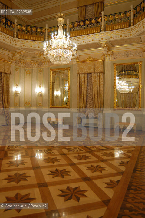 VENEZIA VENICE ITALY - THE GRAN TEATRO LA FENICE REBUILDED : THE SALE APOLLINEE © 13-12-2003 Graziano Arici/Rosebud2 La cessione dei diritti di questa immagine si intende per quanto di nostra competenza. Non comprende invece le eventuali spese  relative a diritti che potranno essere richiesti dagli Enti o persone fisiche cui appartengono eventualmente i soggetti  ripresi. Tali costi, ove necessari, e lÕespletamento di qualsivoglia pratica di richiesta di concessione del permesso di pubblicazione sono esclusivamente a carico e a cura del soggetto acquirente di questa immagine.