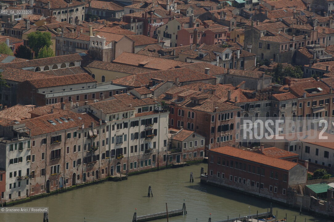 VENEZIA 25 MAGGIO 2006 - FOTO AEREA DI VENEZIA ©Graziano Arici/Rosebud2