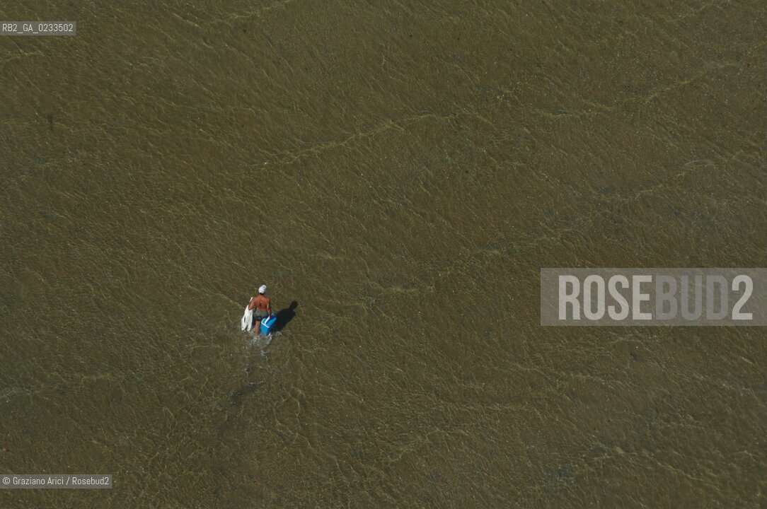 VENEZIA 13/06/06 FOTO AEREE SECCA BARENA DEL BACAN BARCA ©Graziano Arici/Rosebud2