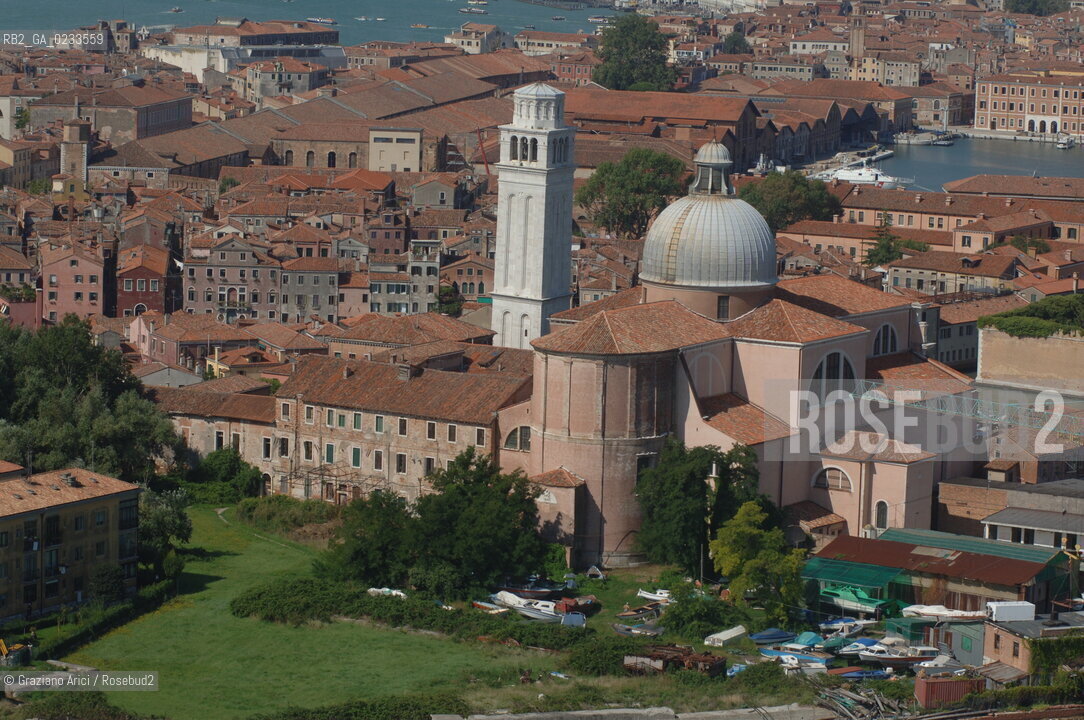 VENEZIA SETTEMBRE 2006 -  FOTO AEREE DEL SESTIERE DI CASTELLO E DI S. PIETRO DI CASTELLO  ©Graziano Arici/Rosebud2