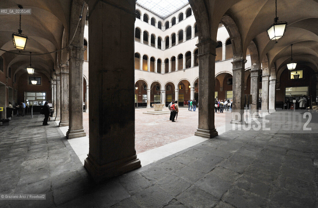 Venice  4/5/10 - The palace Fontego dei Tedeschi - It was the ancient warehouse of the german merchant palazzo ©Graziano Arici/Rosebud2
