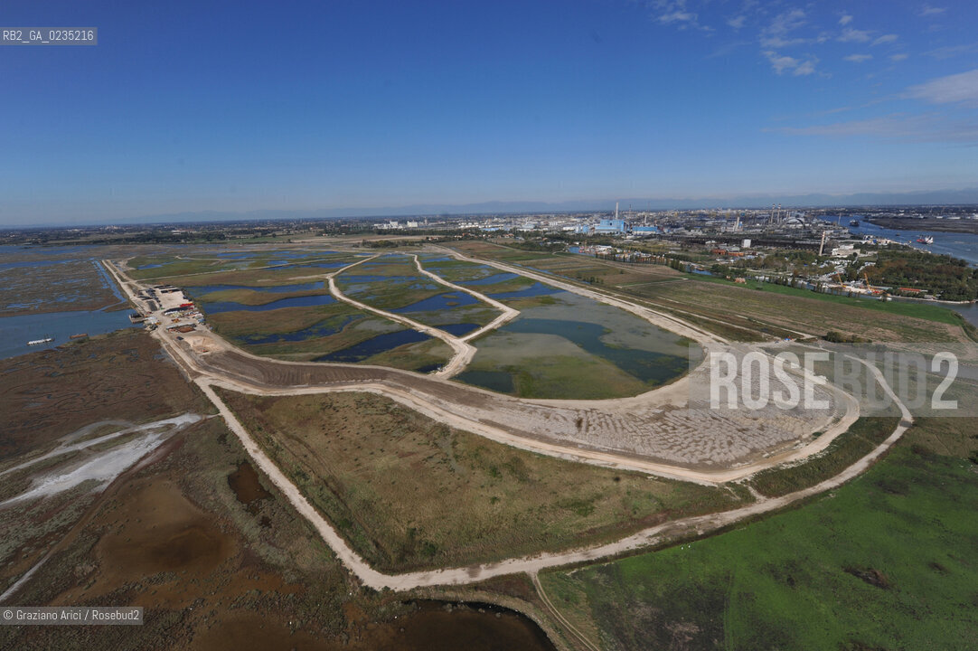 VENEZIA 15 OTTOBRE 2009 - FOTO AEREE DELLA CASSA DI COLMATA A ©Graziano Arici/Rosebud2 AEREA