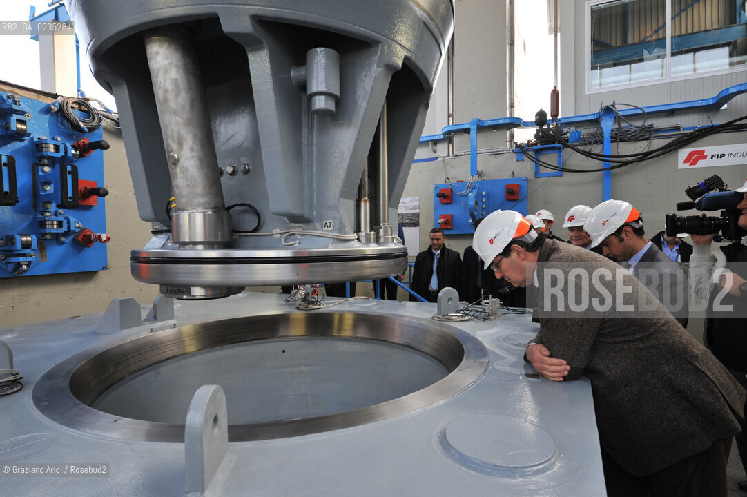 Padova 18 MARZO 2010 - VISITA DEL MINISTRO MATTEOLI AL CAMPO PROVE DELLA FIP - CERNIERA ©Graziano Arici/Rosebud2 CONSORZIO VENEZIA NUOVA