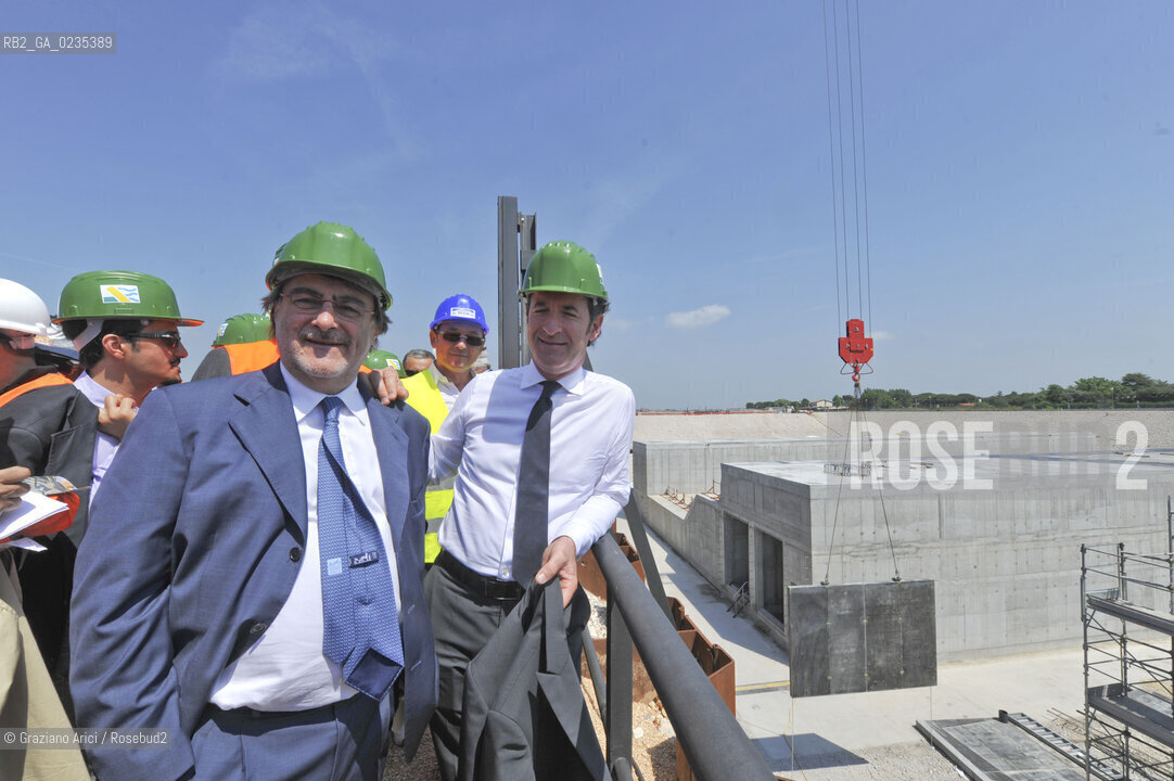 Venice 9/6/10 - Visit of the Veneto Region President Luca Zaia to the Mose system against the High Tide in Venice:  Renato Chisso with Luca Zaia  ©Graziano Arici/Rosebud2