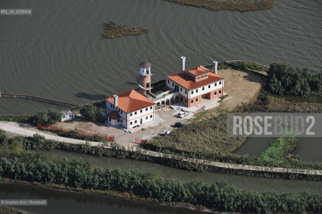 VENEZIA 15 OTTOBRE 2009 - FOTO AEREE DELLE BARENE DELLA LAGUNA DI VENEZIA ©Graziano Arici/Rosebud2 AEREA