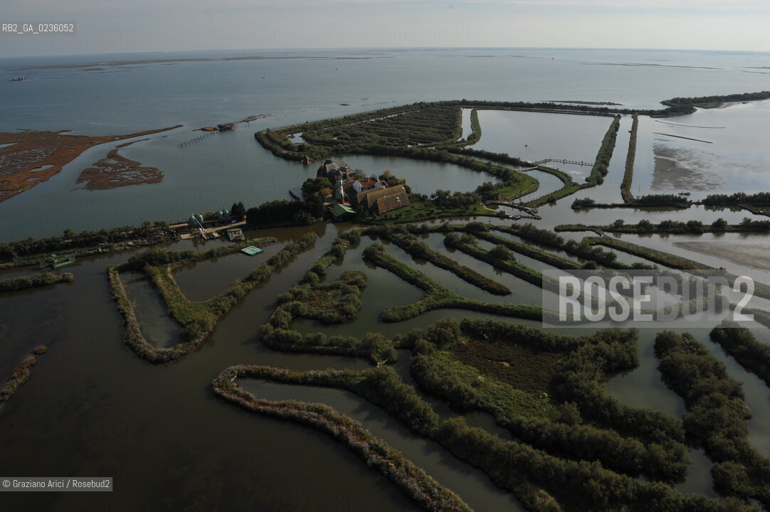 VENEZIA 11/10/10- FOTO AEREE DELLE BARENE DELLA LAGUNA SUD VALLE DA PESCA VALLE ZAPPA ©Graziano Arici/Rosebud2 CONSORZIO VENEZIA NUOVA LAGUNA BARENA VALLE DA PESCA