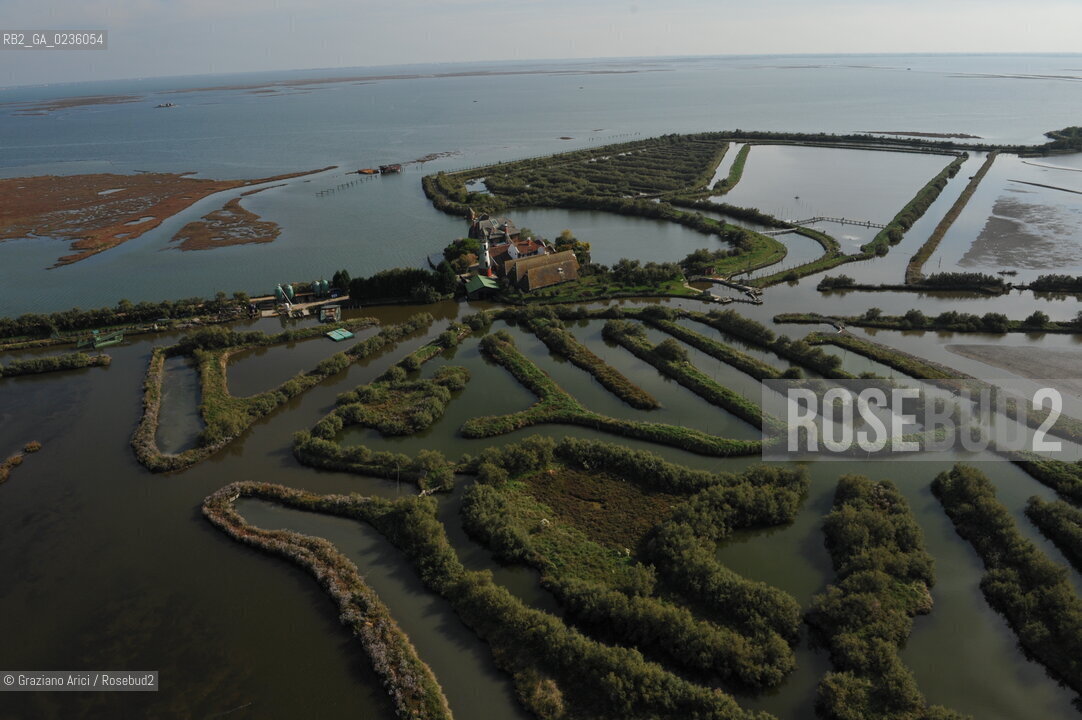 VENEZIA 11/10/10- FOTO AEREE DELLE BARENE DELLA LAGUNA SUD VALLE DA PESCA VALLE ZAPPA ©Graziano Arici/Rosebud2 CONSORZIO VENEZIA NUOVA LAGUNA BARENA VALLE DA PESCA