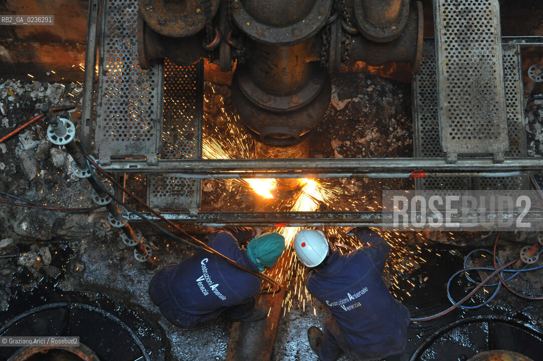 VENEZIA ARSENALE 11/11/10 LAVORI DI RISTRUTTURAZIONE DELLARSENALE DI VENEZIA EDIFICIO 88 E POMPE ©Graziano Arici/Rosebud2   CONSORZIO VENEZIA NUOVA