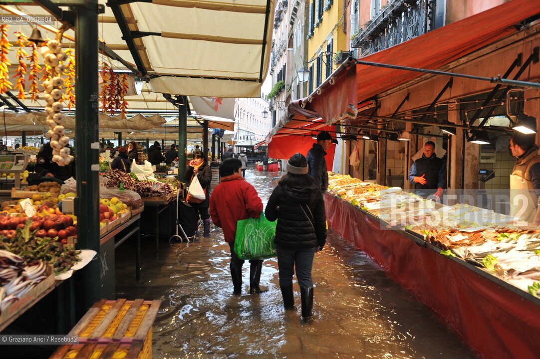 Venice 3/11/10 - High tide in Venice - Alta marea acqua alta ©Graziano Arici/Rosebud2